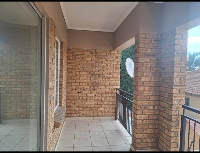 2 BEDROOM PROPERTY TO RENT IN SONNEVELD